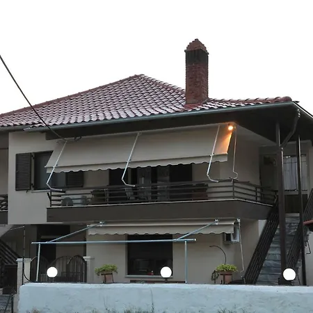 Meteora Escape - Kastraki Comfy Retreats بيت ضيافة كالامباكا